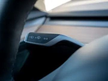 Model 3 Long Range Dual AWD *PANO*ACC*