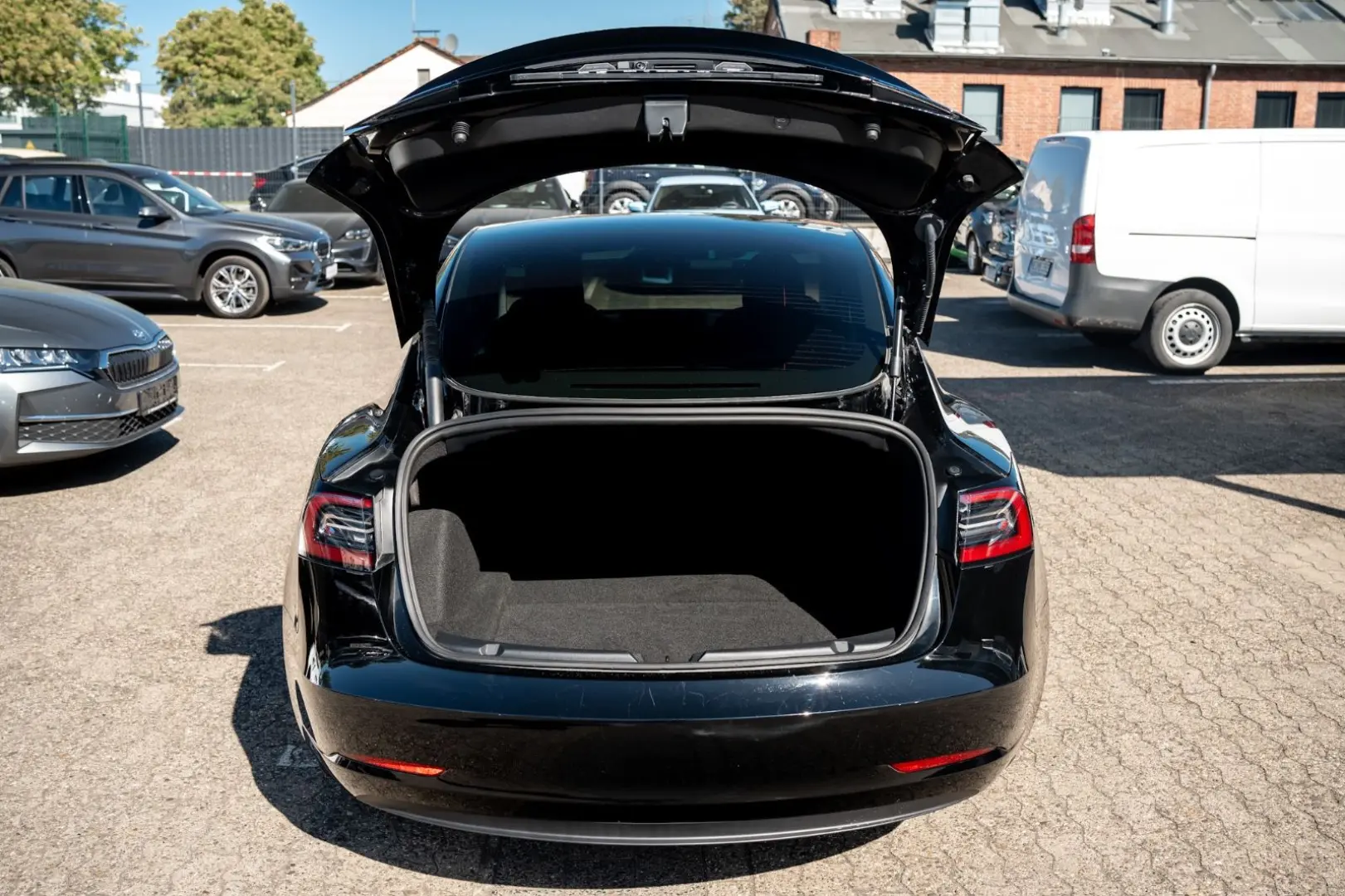 Model 3 Long Range Dual AWD *PANO*ACC*