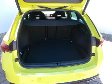 Octavia Combi RS * DSG * ACC * LED * NAVI * uvm