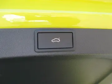Octavia Combi RS * DSG * ACC * LED * NAVI * uvm