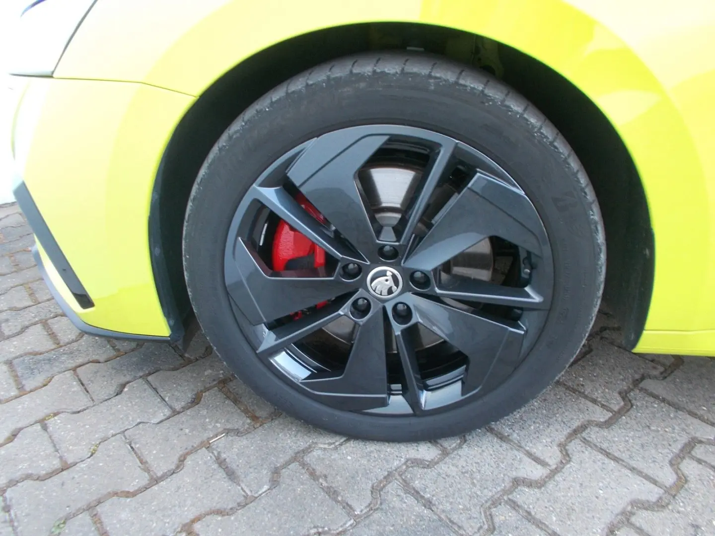 Octavia Combi RS * DSG * ACC * LED * NAVI * uvm