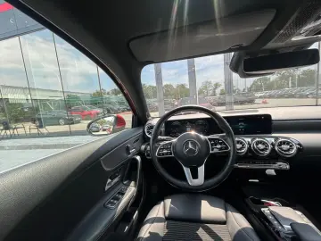 Mercedes-Benz A 200 d 8G-DCT Progressive