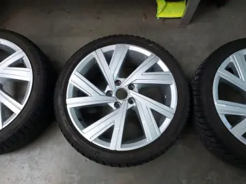 Golf GTI 2.0 TSI DSG Pano*Harman*RFK*PDC*Tempo
