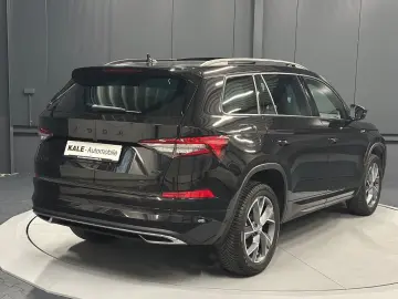 Kodiaq Sportline 4x4 *KAMERA*PANORAMA*COLUMBUS*