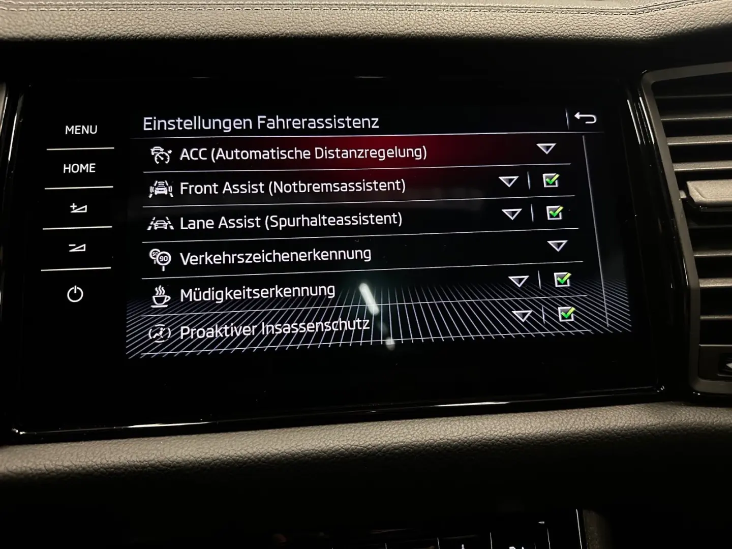 Kodiaq Sportline 4x4 *KAMERA*PANORAMA*COLUMBUS*