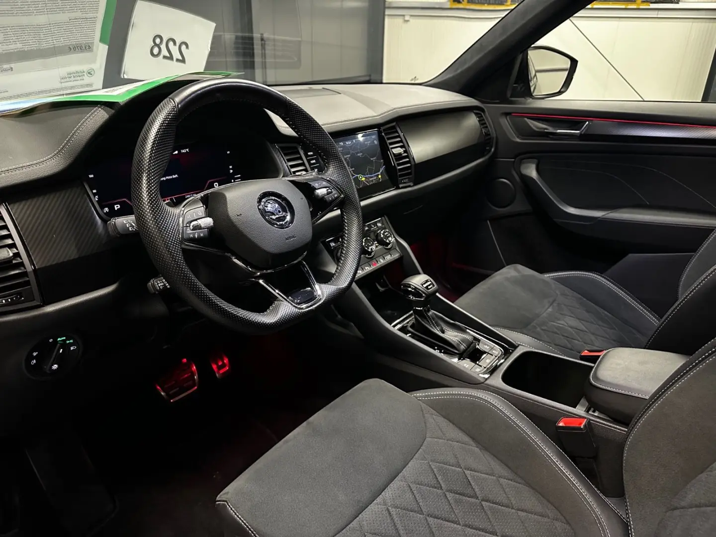 Kodiaq Sportline 4x4 *KAMERA*PANORAMA*COLUMBUS*