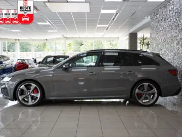 A4 Avant 45 TFSI QUATTRO*3x S LINE SPORT PLUS*19