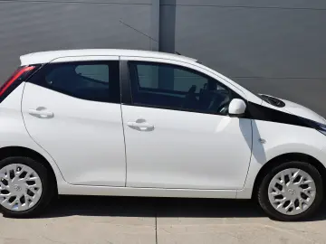 TOYOTA AYGO 1.0 72CP
