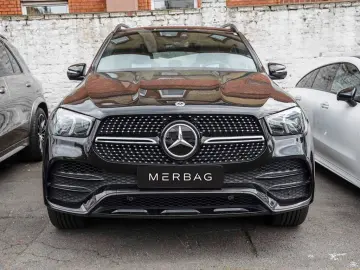 GLE 400 d 4M AMG-LINE PANO STH. SITZKL. DISTRONI