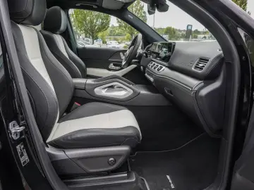 GLE 400 d 4M AMG-LINE PANO STH. SITZKL. DISTRONI