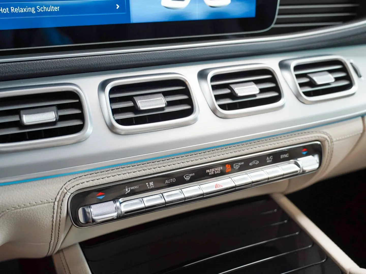 GLE 300 d 4M Premium-Plus-Paket Massage Head-up