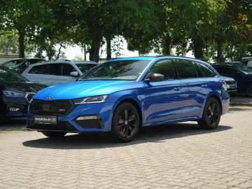 OCTAVIA COMBI RS 2.0TSI DSG PANORAMA MATRIXuvm