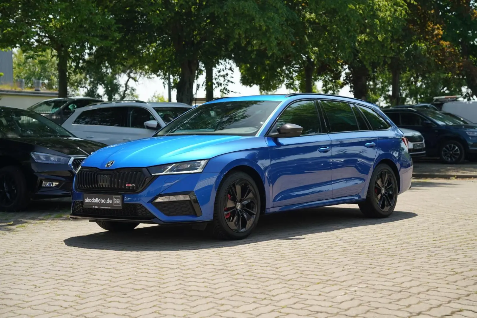 OCTAVIA COMBI RS 2.0TSI DSG PANORAMA+MATRIXuvm