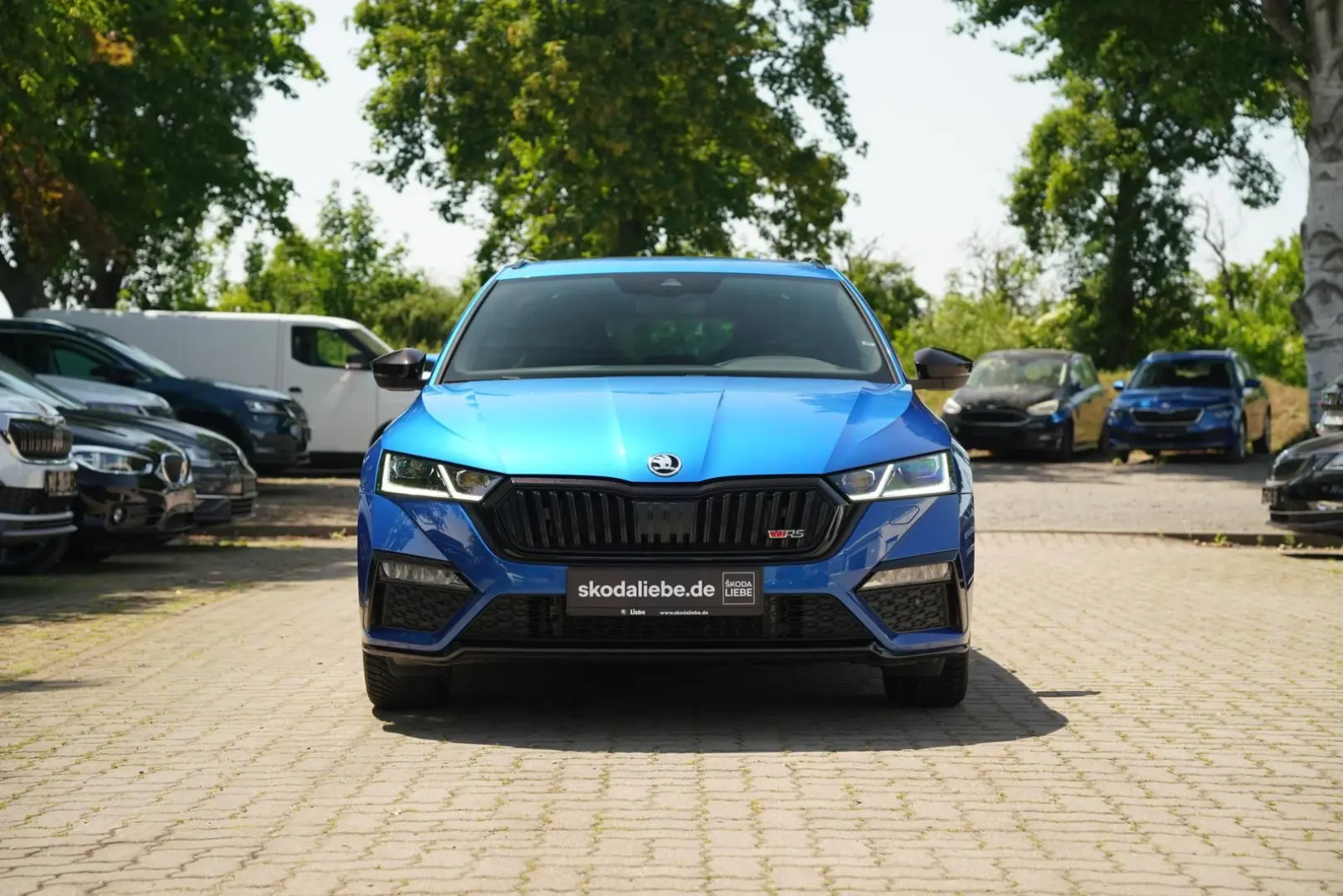 OCTAVIA COMBI RS 2.0TSI DSG PANORAMA+MATRIXuvm