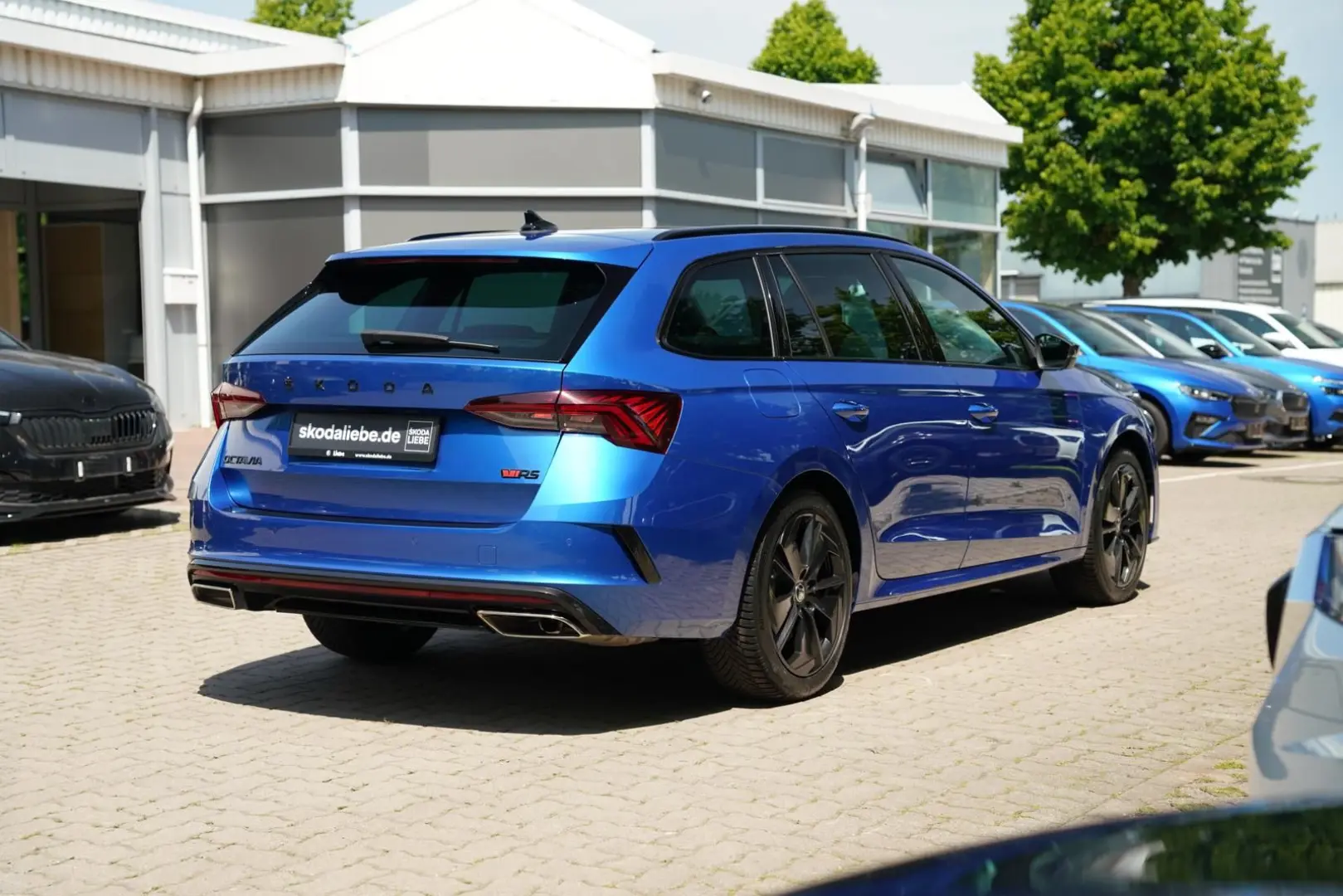 OCTAVIA COMBI RS 2.0TSI DSG PANORAMA+MATRIXuvm