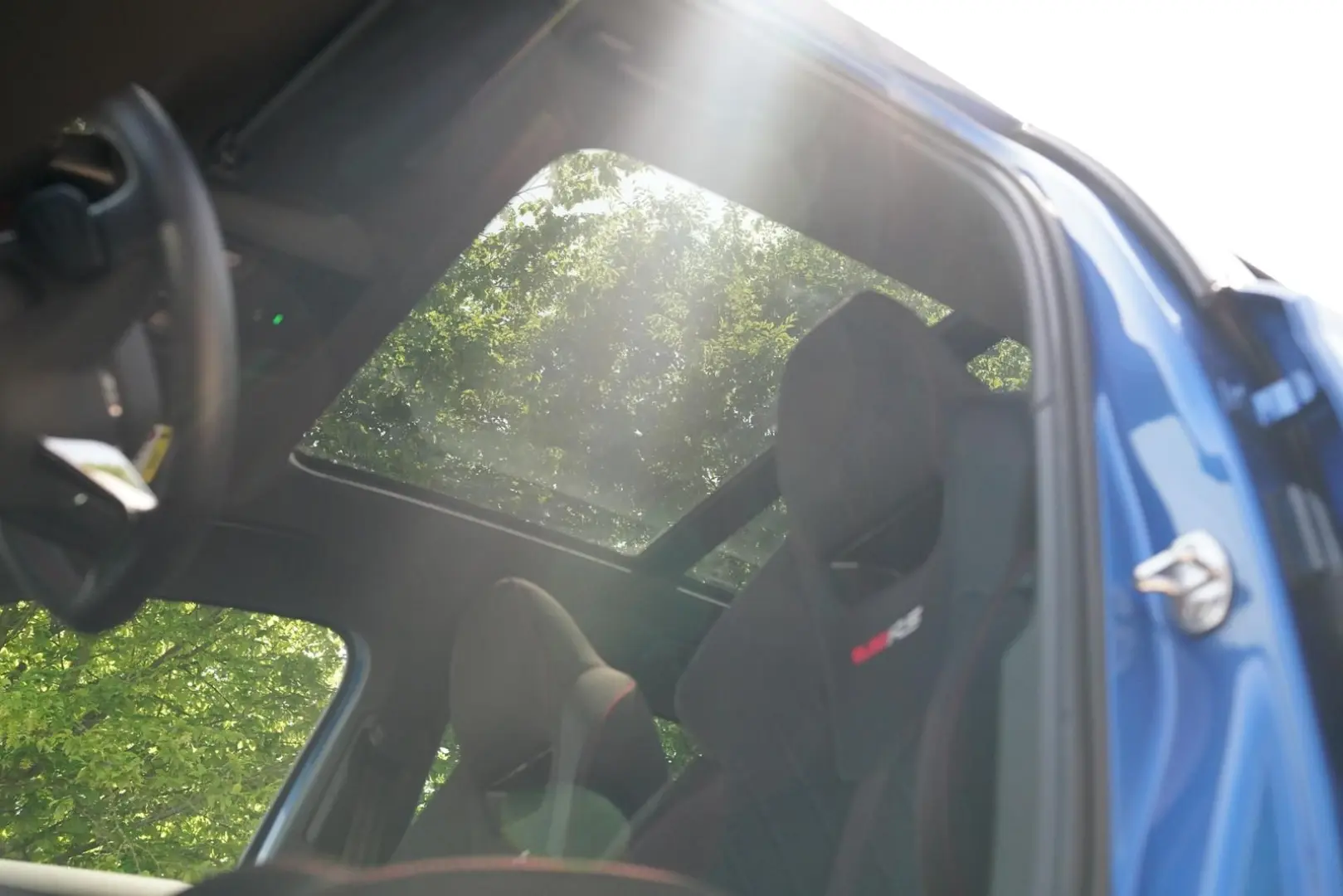 OCTAVIA COMBI RS 2.0TSI DSG PANORAMA+MATRIXuvm