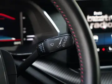 OCTAVIA COMBI RS 2.0TSI DSG PANORAMA+MATRIXuvm