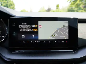 OCTAVIA COMBI RS 2.0TSI DSG PANORAMA+MATRIXuvm
