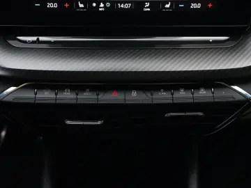 OCTAVIA COMBI RS 2.0TSI DSG PANORAMA+MATRIXuvm