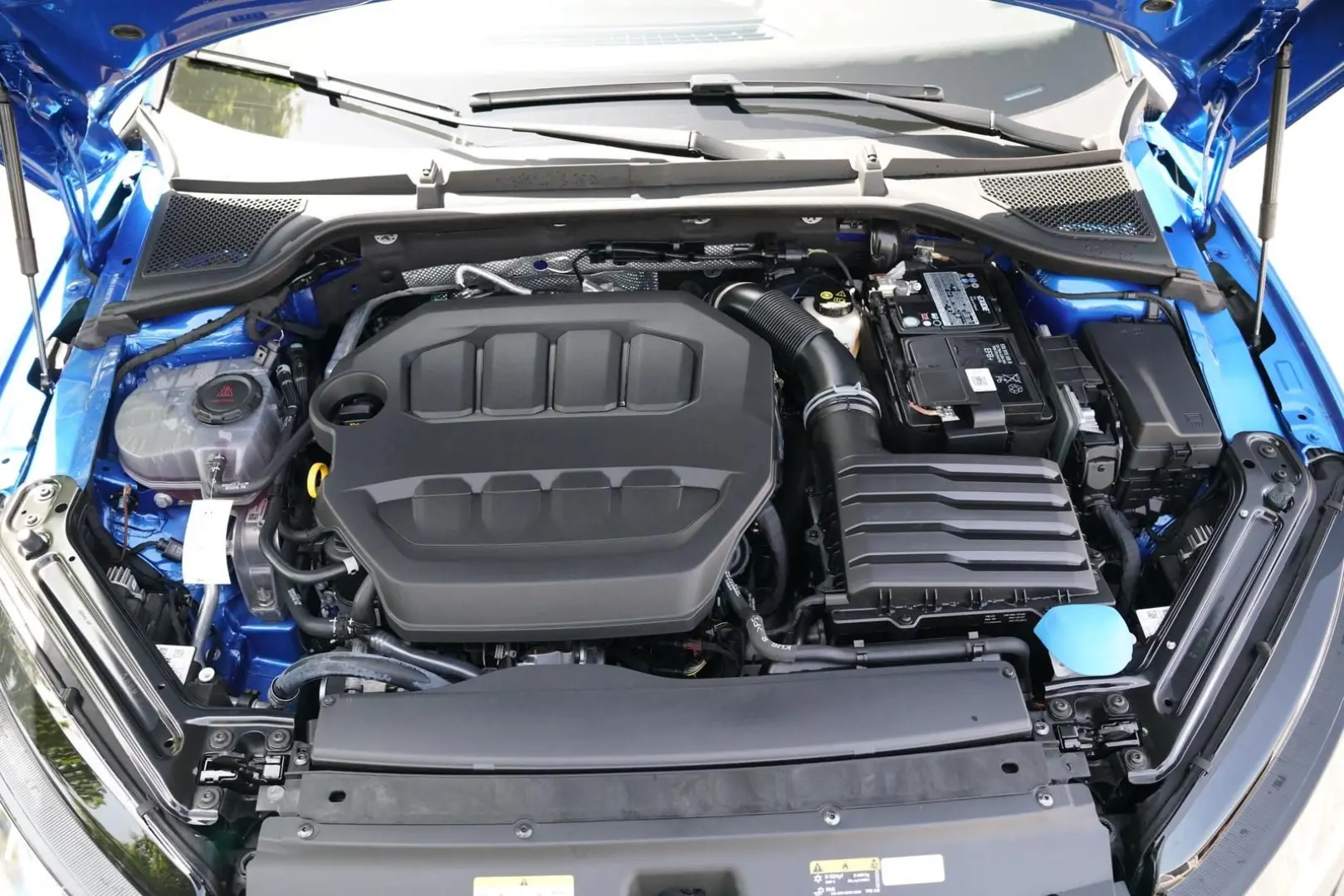 OCTAVIA COMBI RS 2.0TSI DSG PANORAMA+MATRIXuvm