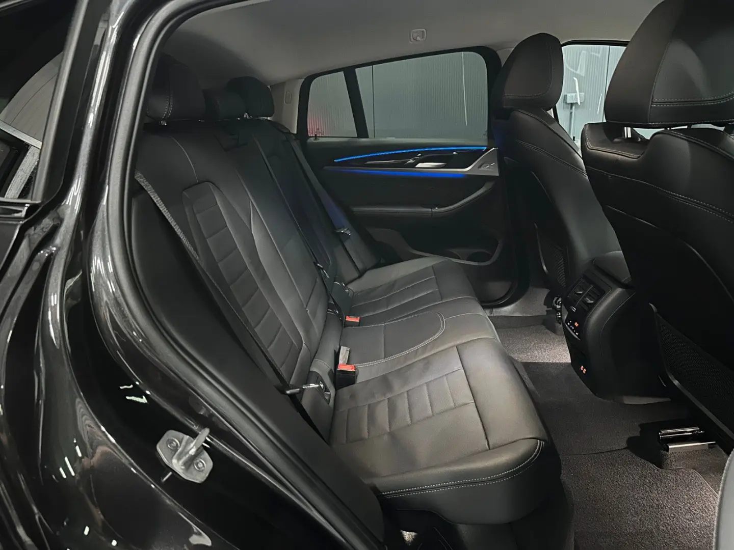 X4 xDrive 30d *21Zoll*INNOVATION*AHK*WINTER-PAK*