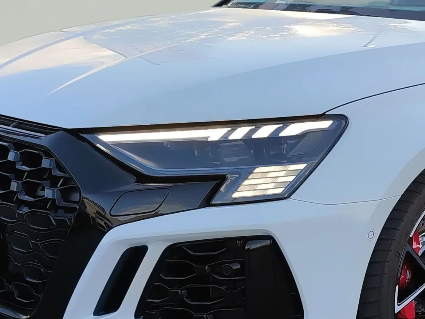 RS 3 Sportback quattro*Navi*Matrix*HUD*B&O*PDC*V