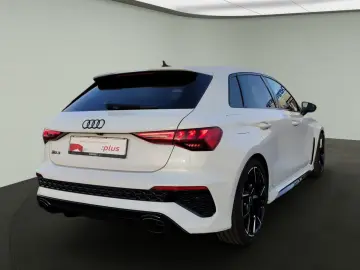 RS 3 Sportback quattro*Navi*Matrix*HUD*B&O*PDC*V