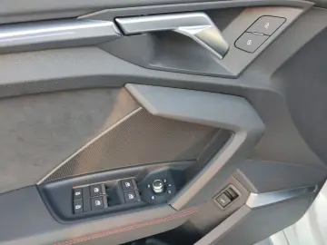 RS 3 Sportback quattro*Navi*Matrix*HUD*B&O*PDC*V
