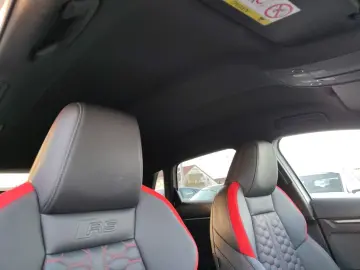 RS 3 Sportback quattro*Navi*Matrix*HUD*B&O*PDC*V