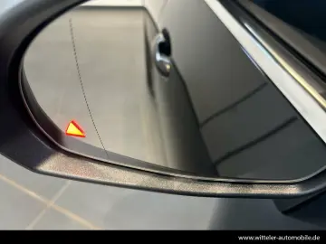 GLC 200 4MATIC AVANTGARDE LED/AHK/360°/DISTRONIC