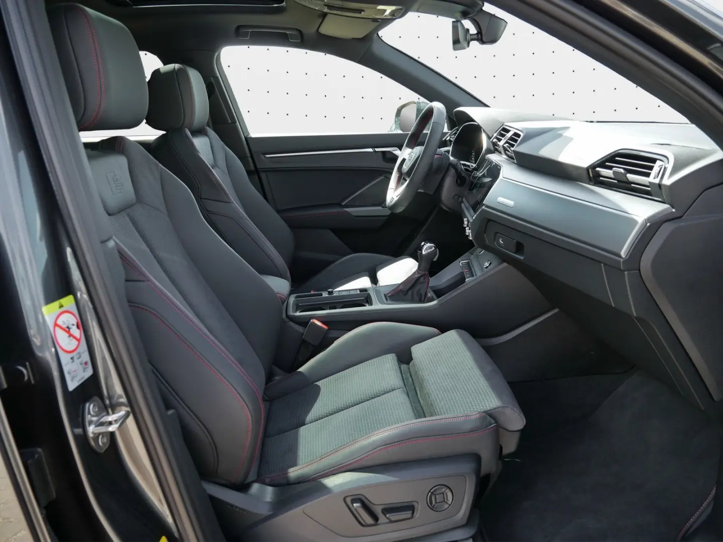 Q3 Sportback 45 TFSI qu. S line Pano*SONOS*AHK