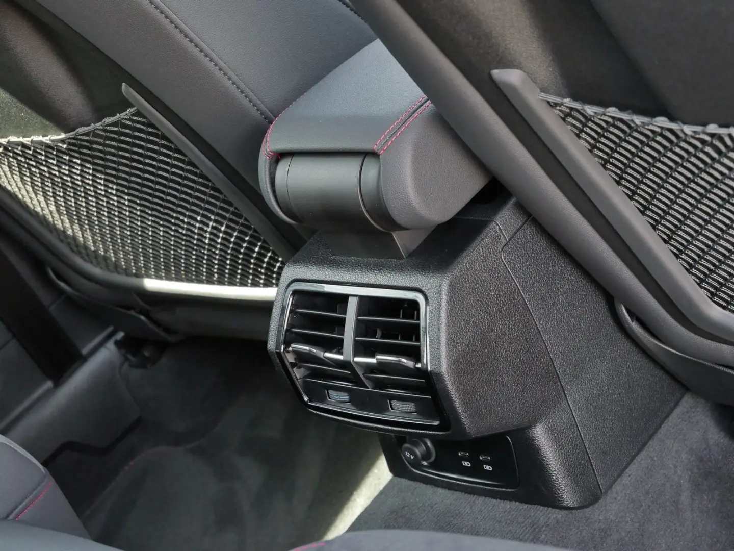 Q3 Sportback 45 TFSI qu. S line Pano*SONOS*AHK