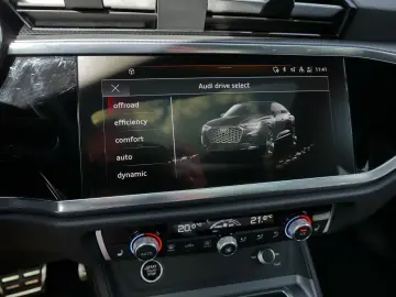 Q3 Sportback 45 TFSI qu. S line Pano*SONOS*AHK