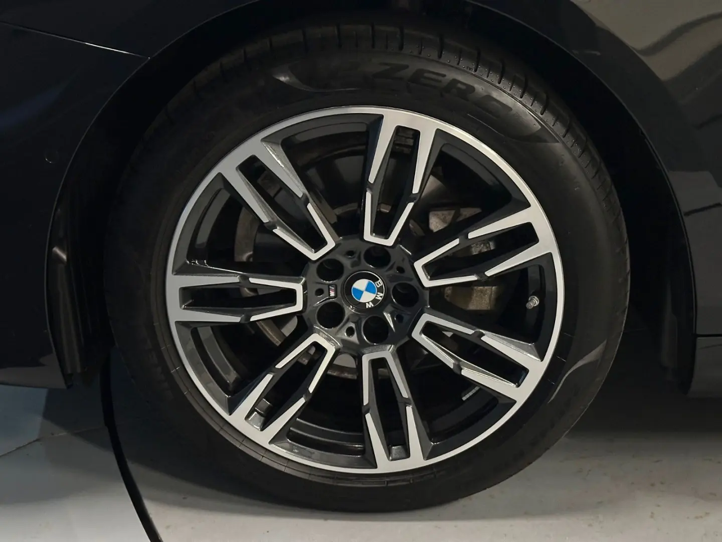 520d Lim. M-Sport *Travel/Driving-Assist*LEDER*