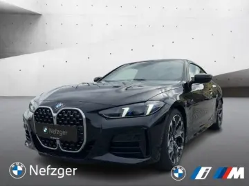 430 i xDrive Coupe M Sport HUD Harman K. AHK