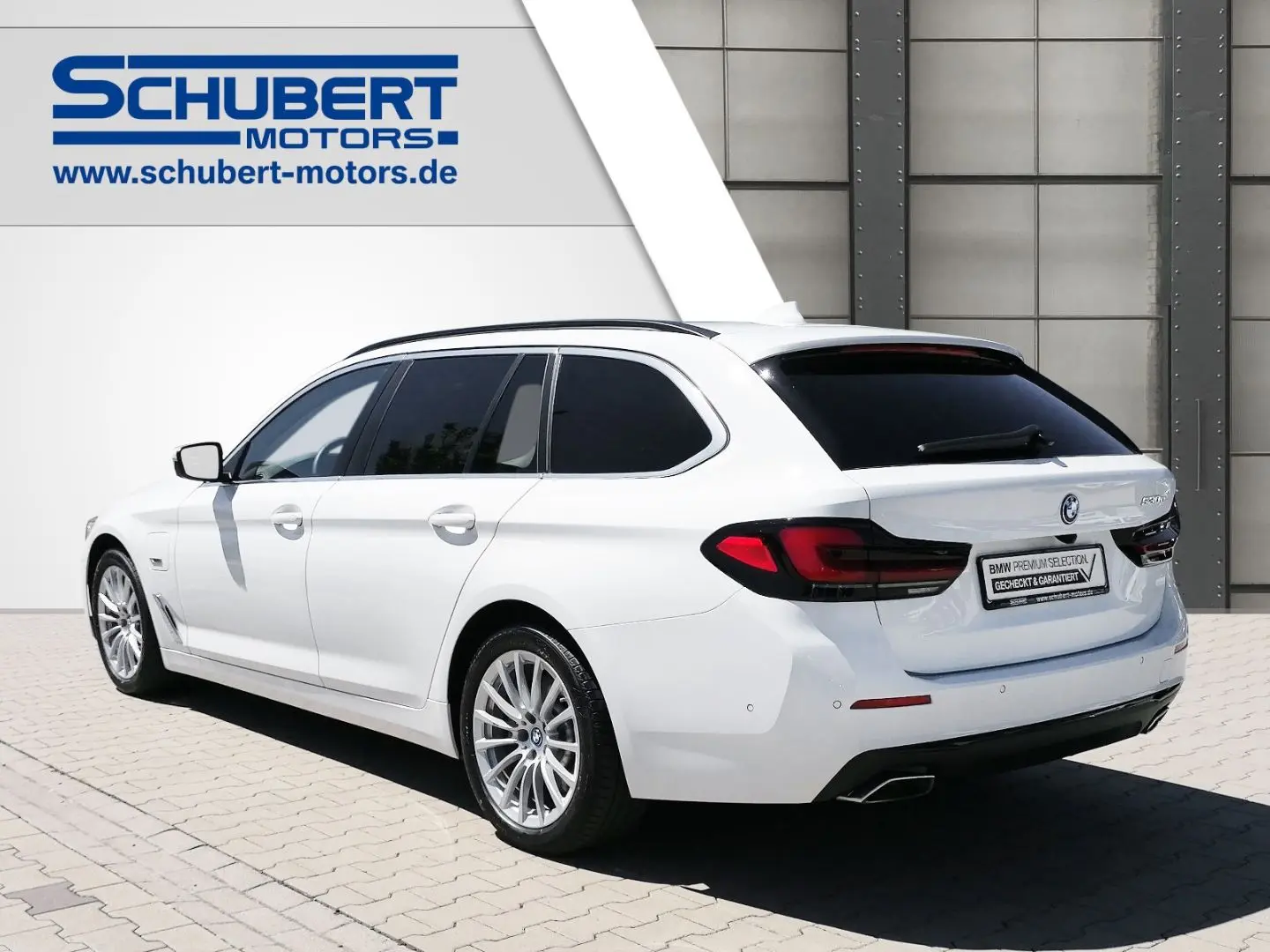 530 e Touring LASER HuD Luftfederung AHK NAVI   
