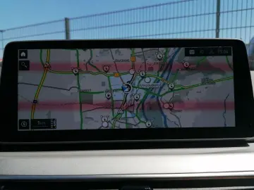 530 e Touring LASER HuD Luftfederung AHK NAVI   