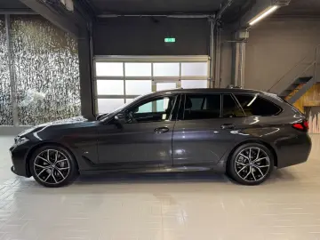 540i xDrive M Sport~HUD~LASER~HARMAN&KARDON~AHK