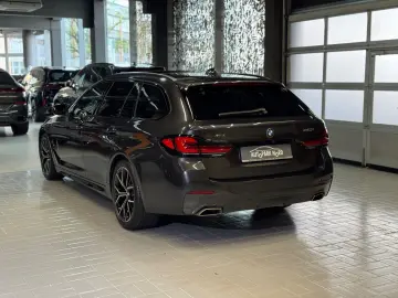 540i xDrive M Sport~HUD~LASER~HARMAN&KARDON~AHK