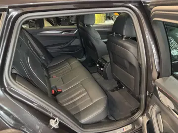 540i xDrive M Sport~HUD~LASER~HARMAN&KARDON~AHK