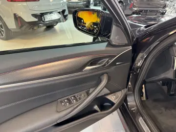 540i xDrive M Sport~HUD~LASER~HARMAN&KARDON~AHK