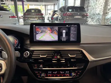 540i xDrive M Sport~HUD~LASER~HARMAN&KARDON~AHK