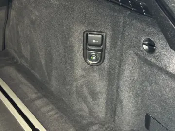 540i xDrive M Sport~HUD~LASER~HARMAN&KARDON~AHK