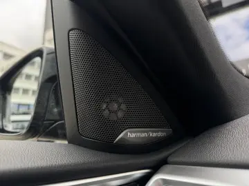 M440i xDrive Coupé AdapLED DA ACC PA+ H/K HuD