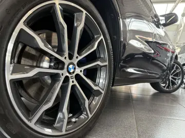 X3 M40i DA Prof PA+ Laser HuD Pano H/K 20