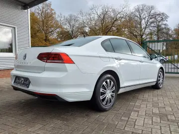 Passat 1.5 TSI Basis AHK/ACC/APP/LED 110 kW