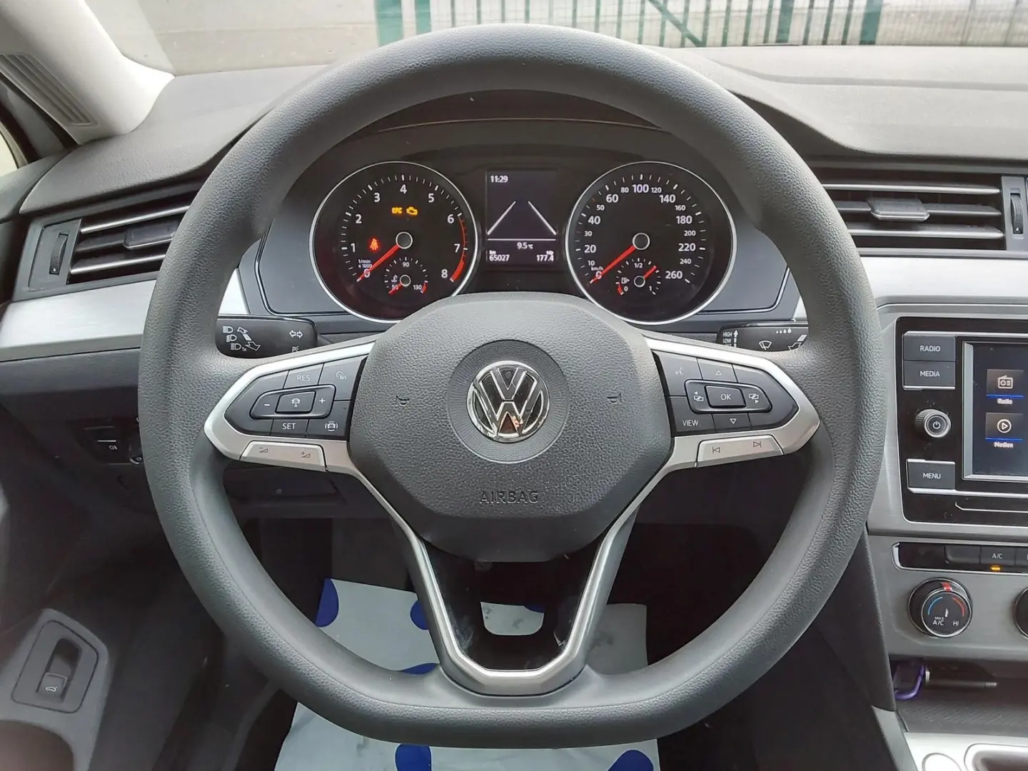 Passat 1.5 TSI Basis AHK/ACC/APP/LED 110 kW