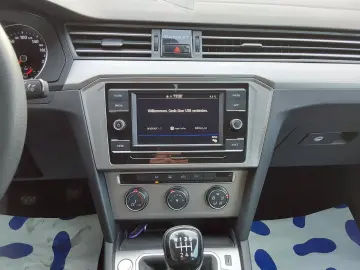 Passat 1.5 TSI Basis AHK/ACC/APP/LED 110 kW