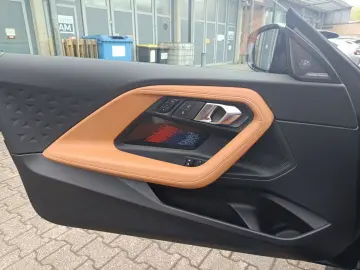 M2 Coupé SCHALTGETRIEBE+HARMAN/KARDON+LC PRO+HEA