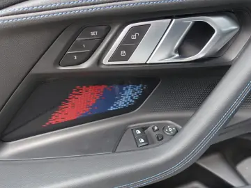 M2 Coupe Navi, HUD, Kamera, Leder, LED, Top
